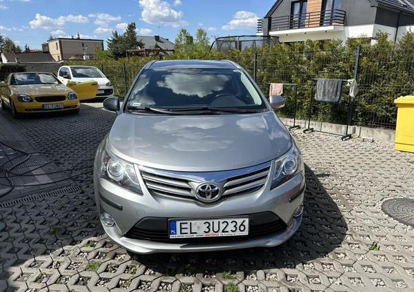 Toyota Avensis cena 36900 przebieg: 230000, rok produkcji 2012 z Łódź małe 211